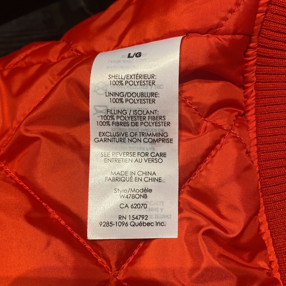 NBA Black and Red Jacket - Picture 12 of 12